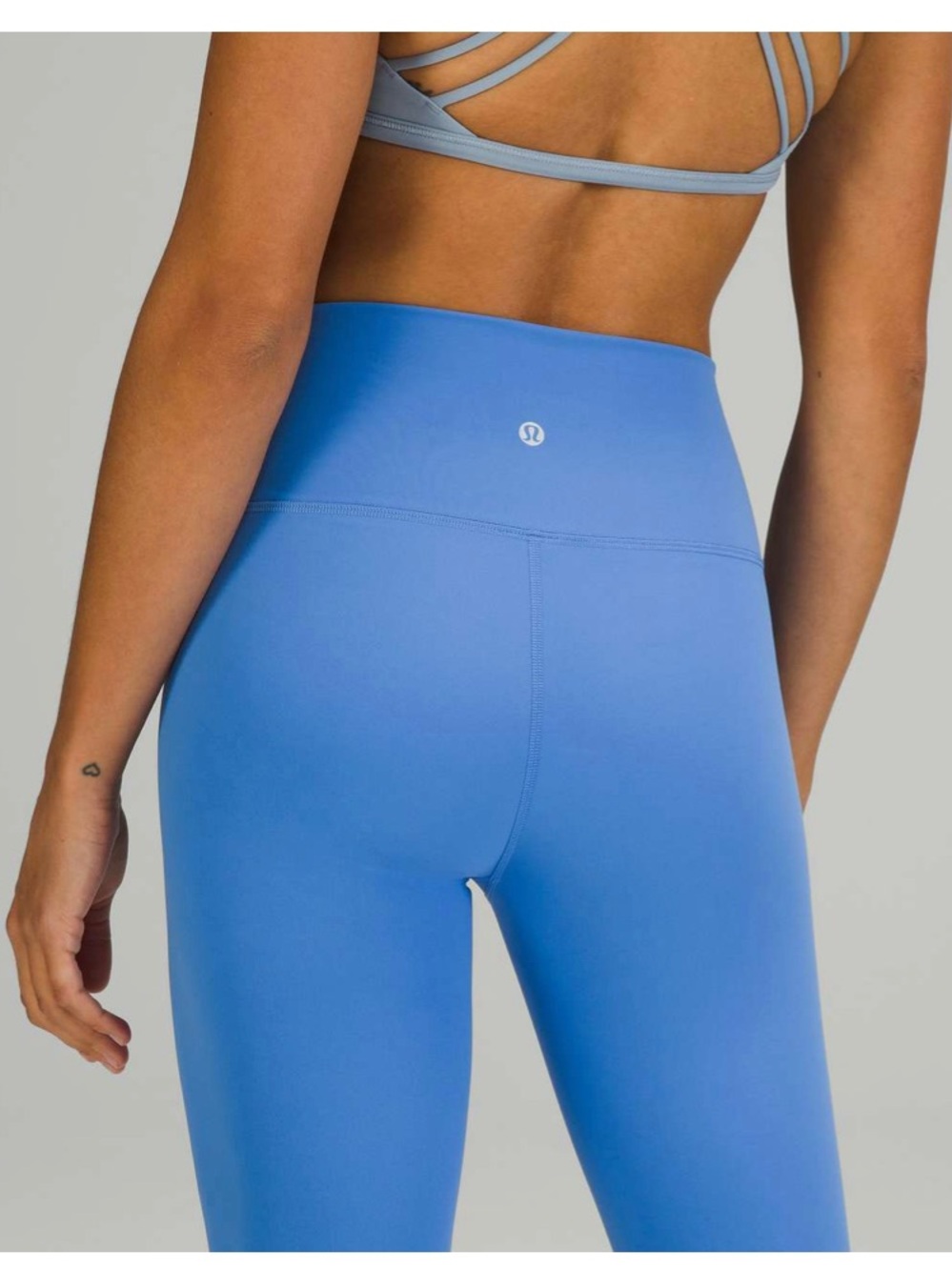 Lululemon Wunder Under High-Rise
Tight 28'' Full-On Luxtreme Blue Nile Size 4 - Picture 4 of 5